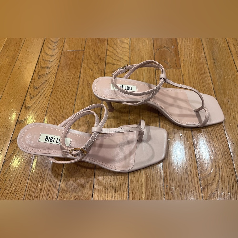 Anthropologie BiBi Lou Strappy Toe Sandals - Size 38